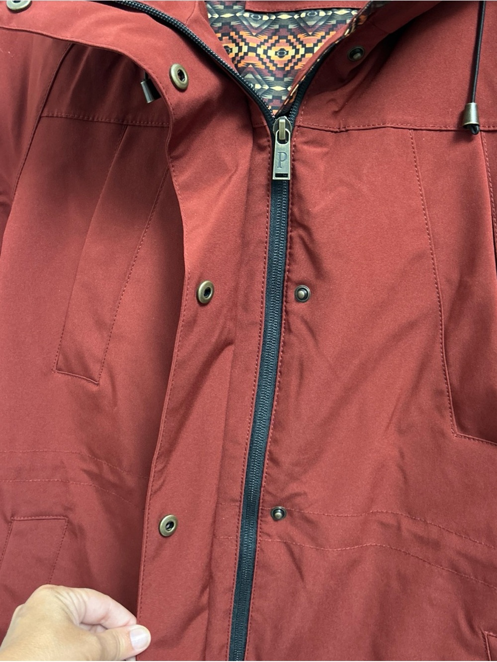 Pendleton Womens M Hooded Rain Jacket Merlot Red Geometric Aztec Lining - Picture 6 of 14
